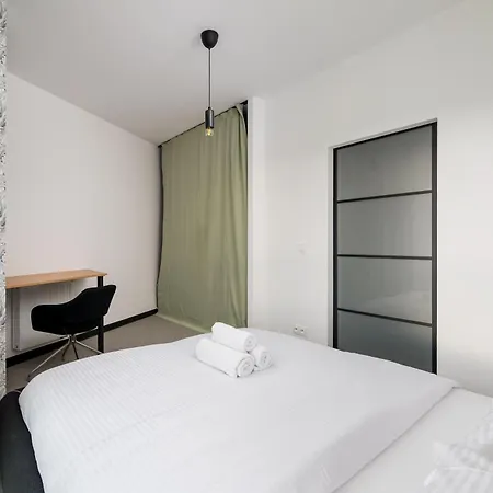 Apartamento Wiosny Ludów Prestige By Bookinghost Varsóvia