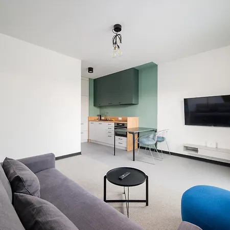 Apartamento Wiosny Ludów Prestige By Bookinghost *