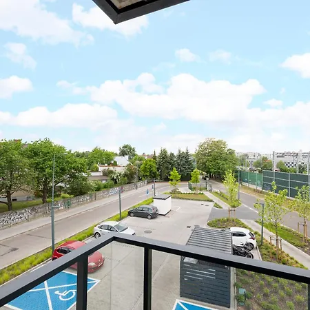 Apartamento Wiosny Ludów Prestige By Bookinghost *